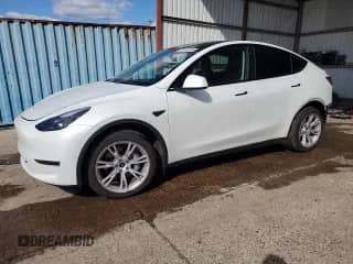 2021 Tesla Model Y Long Range z VIN 5YJYGDEE4MF295914, wystawiony jako Copart lot #85107055 z przebiegiem 49 996 mil mil oraz Szkoda całkowita • Salvage title. Historia ofert i sprzedaży dostępna na DreamBid. Obrazek 1.