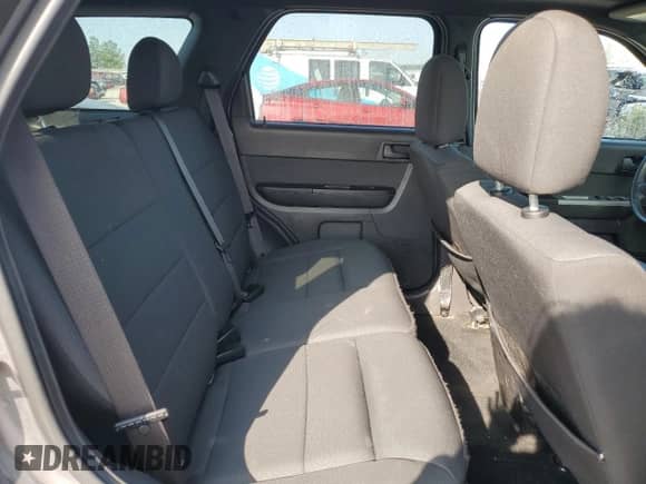 2011 Ford Escape XLT с VIN 1FMCU9DG6BKB83727, выставлен на аукционе Copart как лот 71954295 с пробегом 184 010 миль миль и Чистый • Clean title. История ставок и продаж доступна на DreamBid. Изображение 10.