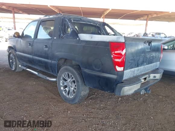2005 Chevrolet Avalanche Z66 с VIN 3GNEC12Z25G265317, выставлен на аукционе IAAI как лот 43360801 с пробегом 175 199 миль миль и . История ставок и продаж доступна на DreamBid. Изображение 3.