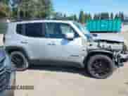 2017 Jeep Renegade Latitude z VIN ZACCJABB9HPG50241, wystawiony jako IAAI lot #42807253 z przebiegiem 61 067 mil mil oraz . Historia ofert i sprzedaży dostępna na DreamBid. Obrazek 14.