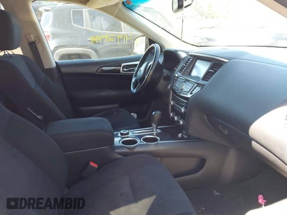 2015 Nissan Pathfinder Platinum with VIN 5N1AR2MM8FC610332, listed as a IAAI auction lot 41928998 with 128,817 mi miles and . Bid and sale history available at DreamBid. Image 5.