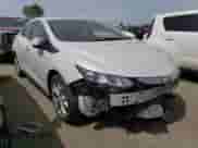 2018 Chevrolet Volt Premier z VIN 1G1RD6S5XJU136288, wystawiony jako Copart lot #47532343 z przebiegiem 52 843 mil mil oraz . Historia ofert i sprzedaży dostępna na DreamBid. Obrazek 4.