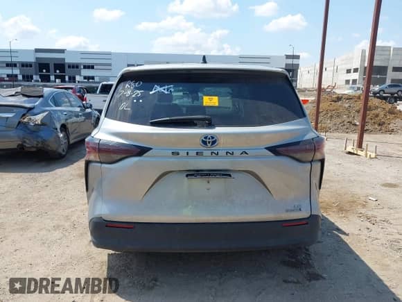 2023 Toyota Sienna LE с VIN 5TDKRKEC1PS155094, выставлен на аукционе IAAI как лот 42960618 с пробегом Не указан миль и . История ставок и продаж доступна на DreamBid. Изображение 15.