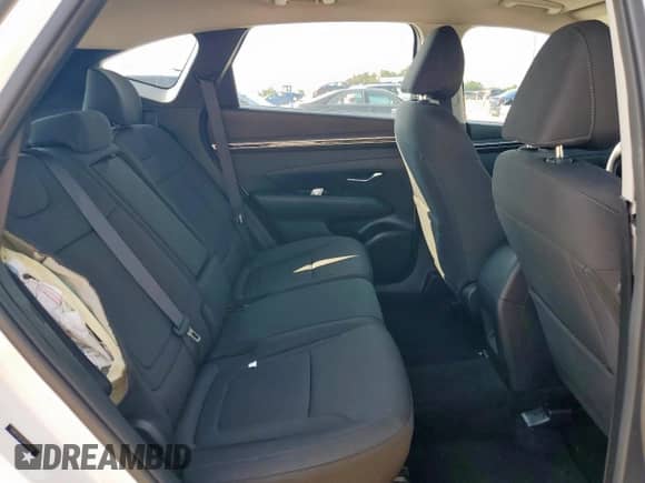 2024 Hyundai Tucson SE z VIN 5NMJA3DE2RH347626, wystawiony jako Copart lot #69974075 z przebiegiem 37 452 mil mil oraz Szkoda całkowita • Salvage title. Historia ofert i sprzedaży dostępna na DreamBid. Obrazek 11.