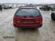 1996 Toyota Camry z VIN 4T1EG12KXTU654258, wystawiony jako Copart lot #81306334 z przebiegiem 346 186 mil mil oraz Czysty tytuł • Clean title. Historia ofert i sprzedaży dostępna na DreamBid. Obrazek 6.