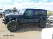 2025 Jeep Wrangler Rubicon with VIN 1C4RJXFNXSW518293, listed as a IAAI auction lot 43158996 with 2,360 mi miles and . Bid and sale history available at DreamBid. Image 15.