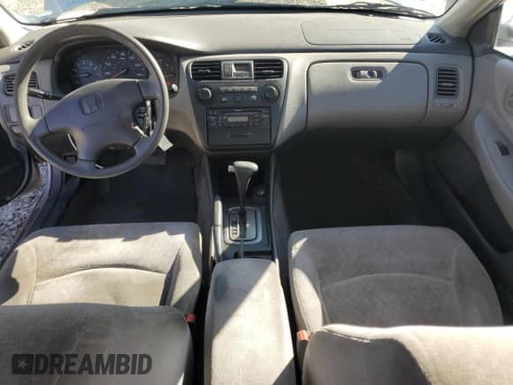 2002 Honda Accord LX with VIN 3HGCG66552G704399, listed as a Copart auction lot 82387785 with 233,345 mi miles and Salvage title. Bid and sale history available at DreamBid. Image 8.