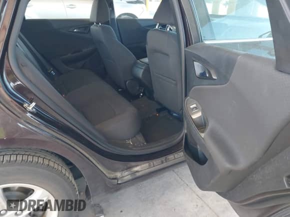 2020 Chevrolet Malibu LS с VIN 1G1ZC5ST5LF107994, выставлен на аукционе IAAI как лот 43387826 с пробегом 73 449 миль миль и . История ставок и продаж доступна на DreamBid. Изображение 8.