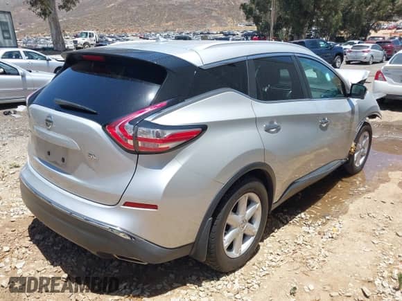 2015 Nissan Murano SL с VIN 5N1AZ2MG1FN245233, выставлен на аукционе IAAI как лот 42370905 с пробегом 199 459 миль миль и . История ставок и продаж доступна на DreamBid. Изображение 4.