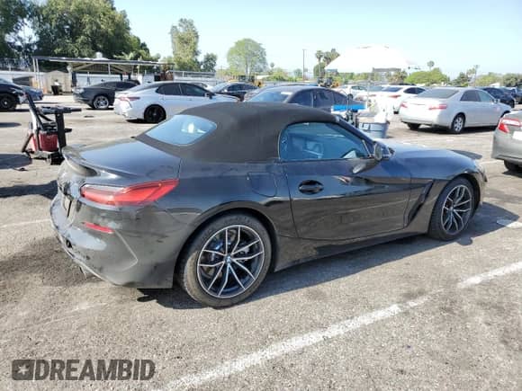 2020 BMW Z4 sDrive30i z VIN WBAHF3C01LWW82626, wystawiony jako Copart lot #58979825 z przebiegiem 23 667 mil mil oraz Szkoda całkowita • Salvage title. Historia ofert i sprzedaży dostępna na DreamBid. Obrazek 3.