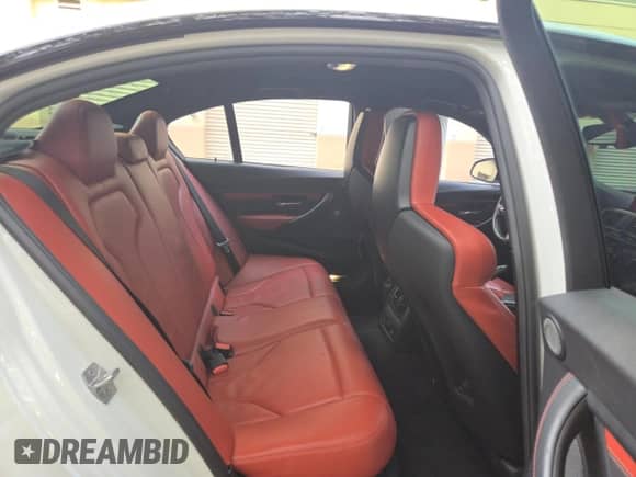 2018 BMW M3 CS z VIN WBS8M9C57J5J78309, wystawiony jako Copart lot #87449875 z przebiegiem 22 224 mil mil oraz Szkoda całkowita • Salvage title. Historia ofert i sprzedaży dostępna na DreamBid. Obrazek 6.