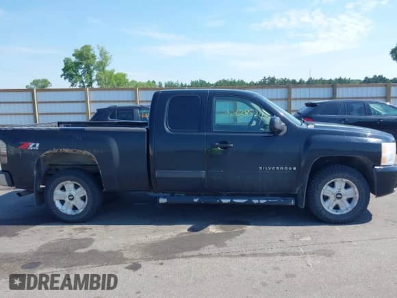 2007 Chevrolet Silverado 1500 Work Truck с VIN 1GCEK19J57Z614923, выставлен на аукционе IAAI как лот 42638524 с пробегом 226 822 миль миль и . История ставок и продаж доступна на DreamBid. Изображение 14.