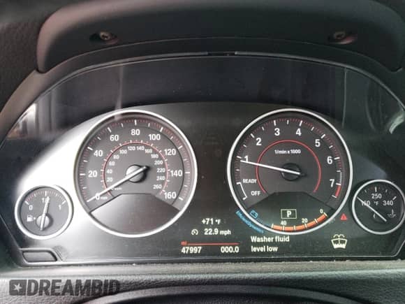 2018 BMW 3 Series 330i xDrive with VIN WBA8K3C52JA369781, listed as a Copart auction lot 72710274 with 47,997 mi miles and Salvage title. Bid and sale history available at DreamBid. Image 9.