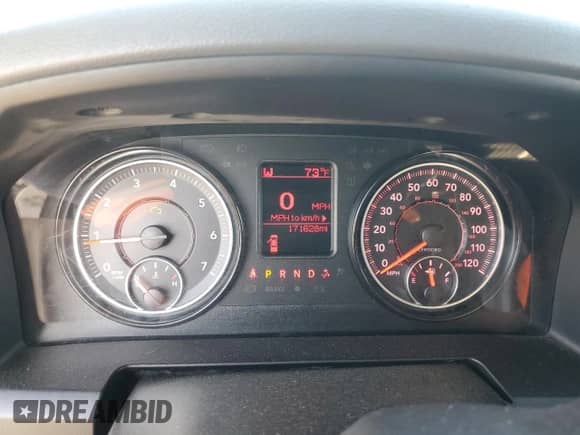 2018 Ram 1500 SSV z VIN 1C6RR7XT3JS351293, wystawiony jako Copart lot #57907905 z przebiegiem 171 628 mil mil oraz Czysty tytuł • Clean title. Historia ofert i sprzedaży dostępna na DreamBid. Obrazek 9.