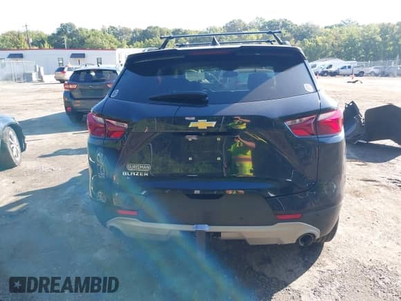 2021 Chevrolet Blazer LT с VIN 3GNKBCRS6MS507256, выставлен на аукционе IAAI как лот 43261762 с пробегом 50 933 миль миль и . История ставок и продаж доступна на DreamBid. Изображение 16.