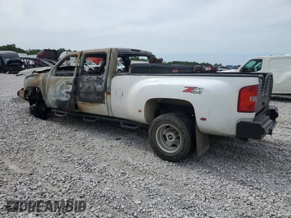 2013 Chevrolet Silverado 3500HD LTZ with VIN 1GC4K1C84DF192593, listed as a Copart auction lot 57309905 with Not provided miles and Salvage title. Bid and sale history available at DreamBid. Image 2.