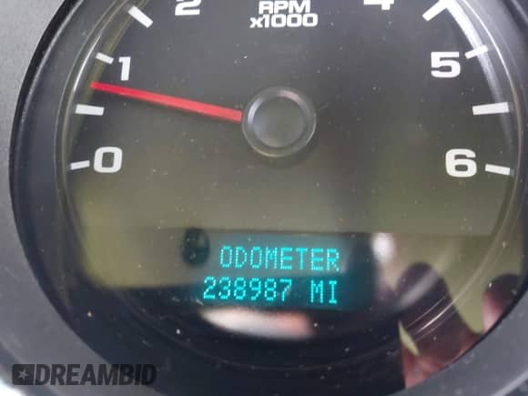 2007 Chevrolet Silverado 1500 1LT with VIN 2GCEC130771595295, listed as a IAAI auction lot 42298256 with 238,987 mi miles and . Bid and sale history available at DreamBid. Image 15.