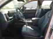 2025 Kia Sorento EX с VIN 5XYRH4JF7SG375911, выставлен на аукционе Copart как лот 67927735 с пробегом 4 470 миль миль и Списание • Salvage title. История ставок и продаж доступна на DreamBid. Изображение 7.