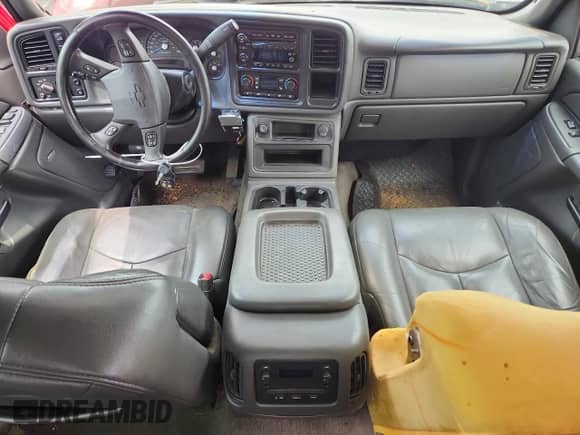 2007 Chevrolet Silverado 2500HD LT3 z VIN 1GCHK23D57F158817, wystawiony jako Copart lot #63444445 z przebiegiem Nie podano mil oraz Szkoda całkowita • Salvage title. Historia ofert i sprzedaży dostępna na DreamBid. Obrazek 8.