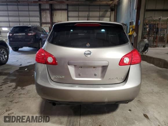 2010 Nissan Rogue SL с VIN JN8AS5MV3AW133940, выставлен на аукционе Copart как лот 69438475 с пробегом 184 403 миль миль и Списание • Salvage title. История ставок и продаж доступна на DreamBid. Изображение 6.