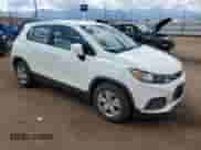 2017 Chevrolet Trax LS с VIN KL7CJKSB1HB062962, выставлен на аукционе Copart как лот 70706275 с пробегом 80 849 миль миль и Чистый • Clean title. История ставок и продаж доступна на DreamBid. Изображение 4.