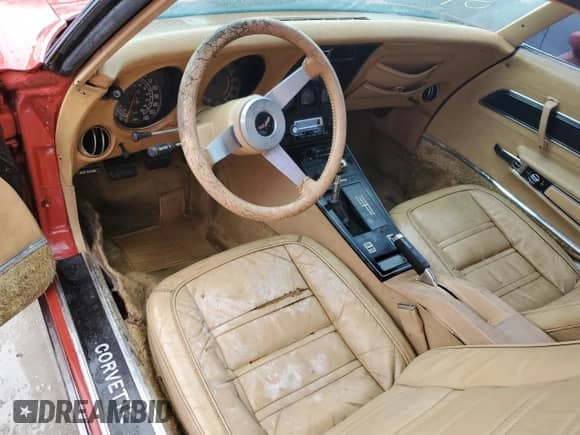 1977 Chevrolet Corvette с VIN 1Z37L7S447426, выставлен на аукционе Copart как лот 76259414 с пробегом 77 414 миль миль и На запчасти • Non repairable. История ставок и продаж доступна на DreamBid. Изображение 8.