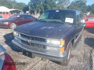 1999 Chevrolet Suburban с VIN 3GNGC26J2XG214745, выставлен на аукционе IAAI как лот 43181883 с пробегом 282 510 миль миль и . История ставок и продаж доступна на DreamBid. Изображение 6.