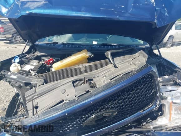 2018 Ford F-150 XL с VIN 1FTEX1EPXJFA57852, выставлен на аукционе IAAI как лот 43140159 с пробегом 97 366 миль миль и . История ставок и продаж доступна на DreamBid. Изображение 10.