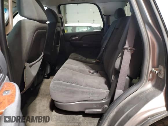 2008 Chevrolet Tahoe 3LT с VIN 1GNFK13058J164458, выставлен на аукционе Copart как лот 70472235 с пробегом 296 682 миль миль и Чистый • Clean title. История ставок и продаж доступна на DreamBid. Изображение 11.