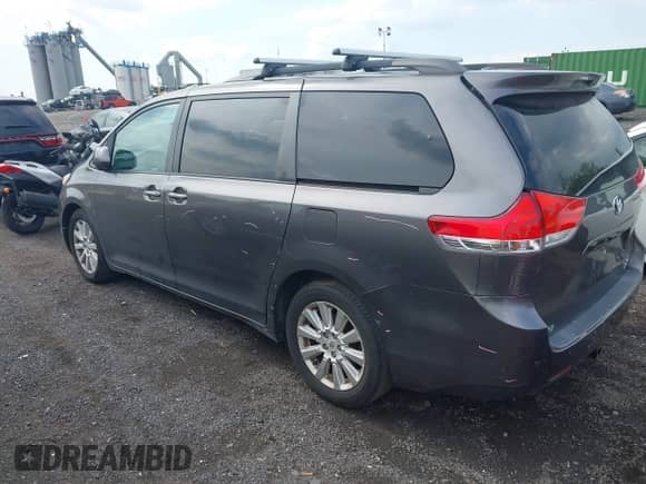 2012 Toyota Sienna XLE with VIN 5TDDK3DC9CS036188, listed as a IAAI auction lot 42992655 with 108,889 mi miles and . Bid and sale history available at DreamBid. Image 3.