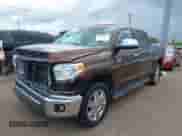 2016 Toyota Tundra Platinum с VIN 5TFAW5F1XGX553269, выставлен на аукционе IAAI как лот 43208533 с пробегом 65 144 миль миль и . История ставок и продаж доступна на DreamBid. Изображение 18.