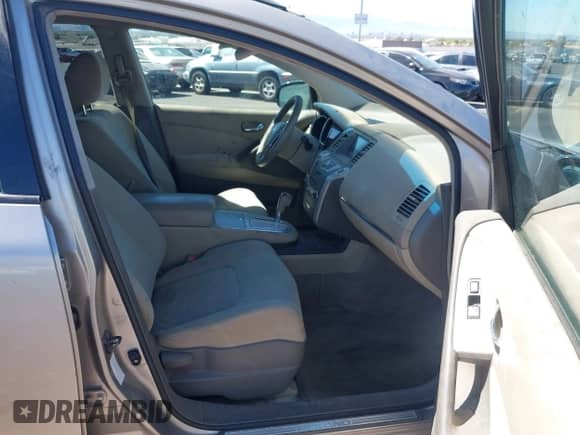 2009 Nissan Murano SL z VIN JN8AZ18U99W006742, wystawiony jako IAAI lot #43207954 z przebiegiem 180 450 mil mil oraz . Historia ofert i sprzedaży dostępna na DreamBid. Obrazek 5.