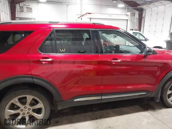 2020 Ford Explorer Platinum with VIN 1FM5K8HC2LGA40066, listed as a IAAI auction lot 43125604 with 70,773 mi miles and . Bid and sale history available at DreamBid. Image 13.