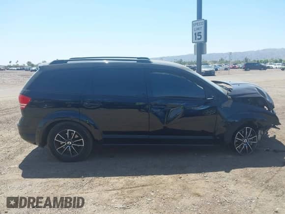2018 Dodge Journey SE with VIN 3C4PDCAB4JT260667, listed as a IAAI auction lot 42448634 with 126,373 mi miles and . Bid and sale history available at DreamBid. Image 13.