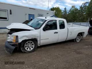 2009 Chevrolet Silverado 1500 1LT z VIN 1GCEC19J39E127713, wystawiony jako Copart lot #74685124 z przebiegiem 76 638 mil mil oraz Szkoda całkowita • Salvage title. Historia ofert i sprzedaży dostępna na DreamBid. Obrazek 1.