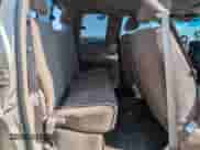 2004 Toyota Tundra SR5 z VIN 5TBBT44114S451895, wystawiony jako Copart lot #62347105 z przebiegiem 59 576 mil mil oraz Szkoda całkowita • Salvage title. Historia ofert i sprzedaży dostępna na DreamBid. Obrazek 10.