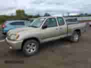 2004 Toyota Tundra SR5 z VIN 5TBBT44164S453920, wystawiony jako Copart lot #71563485 z przebiegiem 279 681 mil mil oraz Czysty tytuł • Clean title. Historia ofert i sprzedaży dostępna na DreamBid. Obrazek 1.