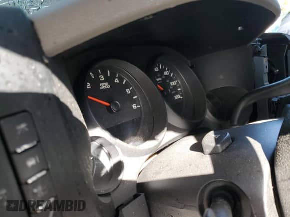 2010 Chevrolet Silverado 1500 LS с VIN 1GCSCREA2AZ140862, выставлен на аукционе Copart как лот 75449484 с пробегом Не указан миль и Списание • Salvage title. История ставок и продаж доступна на DreamBid. Изображение 9.
