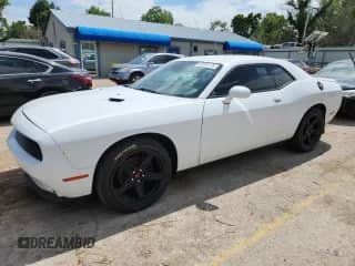 2015 Dodge Challenger SXT z VIN 2C3CDZAG9FH702151, wystawiony jako Copart lot #62848735 z przebiegiem 133 384 mil mil oraz Szkoda całkowita • Salvage title. Historia ofert i sprzedaży dostępna na DreamBid. Obrazek 1.