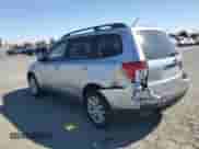 2013 Subaru Forester X Premium z VIN JF2SHADC8DH421176, wystawiony jako Copart lot #81766085 z przebiegiem 119 778 mil mil oraz Szkoda całkowita • Salvage title. Historia ofert i sprzedaży dostępna na DreamBid. Obrazek 2.