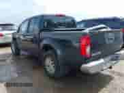 2018 Nissan Frontier SV z VIN 1N6AD0EV3JN707270, wystawiony jako IAAI lot #42421384 z przebiegiem 136 291 mil mil oraz . Historia ofert i sprzedaży dostępna na DreamBid. Obrazek 3.