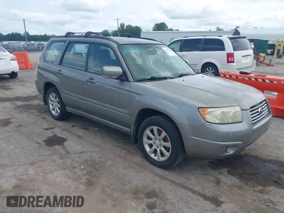 2006 Subaru Forester X with VIN JF1SG65656G750911, listed as a IAAI auction lot 42911199 with 213,743 mi miles and . Bid and sale history available at DreamBid. Image 1.