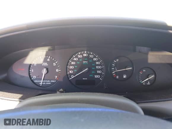 1996 Dodge Stratus с VIN 1B3EJ46X1TN131834, выставлен на аукционе IAAI как лот 42536381 с пробегом Не указан миль и . История ставок и продаж доступна на DreamBid. Изображение 7.