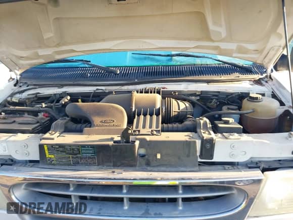 2002 Ford Econoline Cargo z VIN 1FDSE34L72HB41096, wystawiony jako IAAI lot #37394945 z przebiegiem 241 707 mil mil oraz . Historia ofert i sprzedaży dostępna na DreamBid. Obrazek 10.