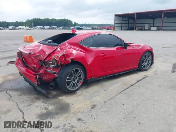 2016 Scion FR-S z VIN JF1ZNAA11G8701427, wystawiony jako IAAI lot #42621999 z przebiegiem 73 383 mil mil oraz . Historia ofert i sprzedaży dostępna na DreamBid. Obrazek 4.