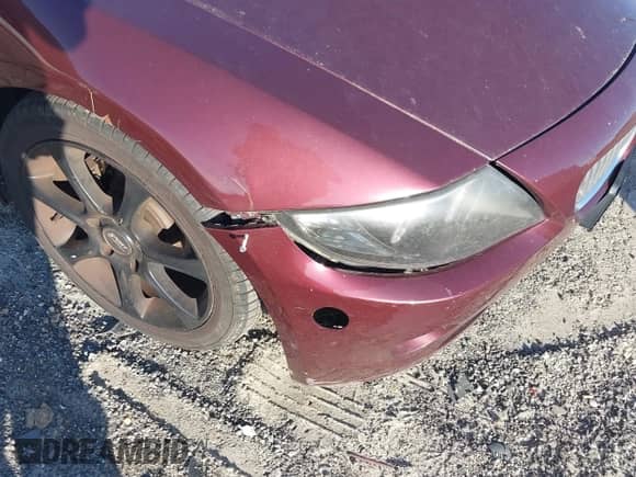 2005 BMW Z4 3.0i с VIN 4USBT53545LU09347, выставлен на аукционе IAAI как лот 42180215 с пробегом 142 032 миль миль и . История ставок и продаж доступна на DreamBid. Изображение 12.