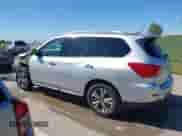 2017 Nissan Pathfinder S z VIN 5N1DR2MN1HC673409, wystawiony jako IAAI lot #41992057 z przebiegiem 132 562 mil mil oraz . Historia ofert i sprzedaży dostępna na DreamBid. Obrazek 15.