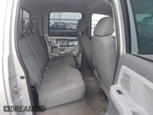 2007 Dodge Dakota SLT with VIN 1D7HW48J67S226053, listed as a IAAI auction lot 42781353 with 241,533 mi miles and . Bid and sale history available at DreamBid. Image 8.