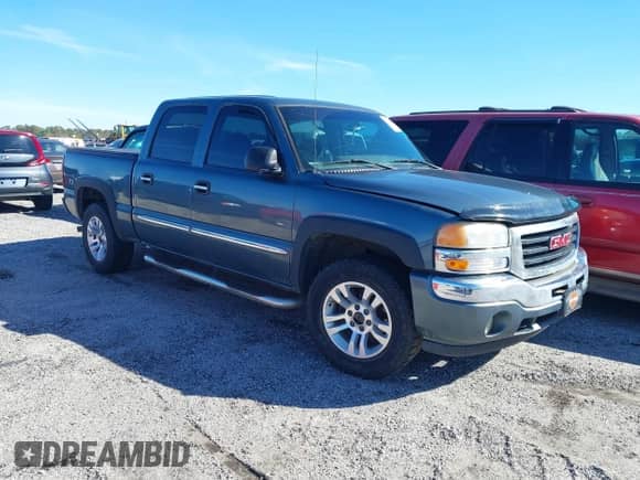 2006 GMC Sierra 1500 SLT with VIN 2GTEK13Z561315535, listed as a IAAI auction lot 41386813 with Not provided miles and . Bid and sale history available at DreamBid. Image 1.