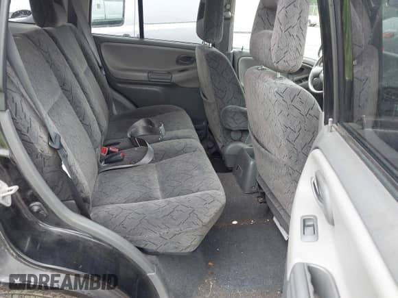 2004 Chevrolet Tracker LT с VIN 2CNBJ634346906966, выставлен на аукционе IAAI как лот 42554612 с пробегом 146 175 миль миль и . История ставок и продаж доступна на DreamBid. Изображение 8.